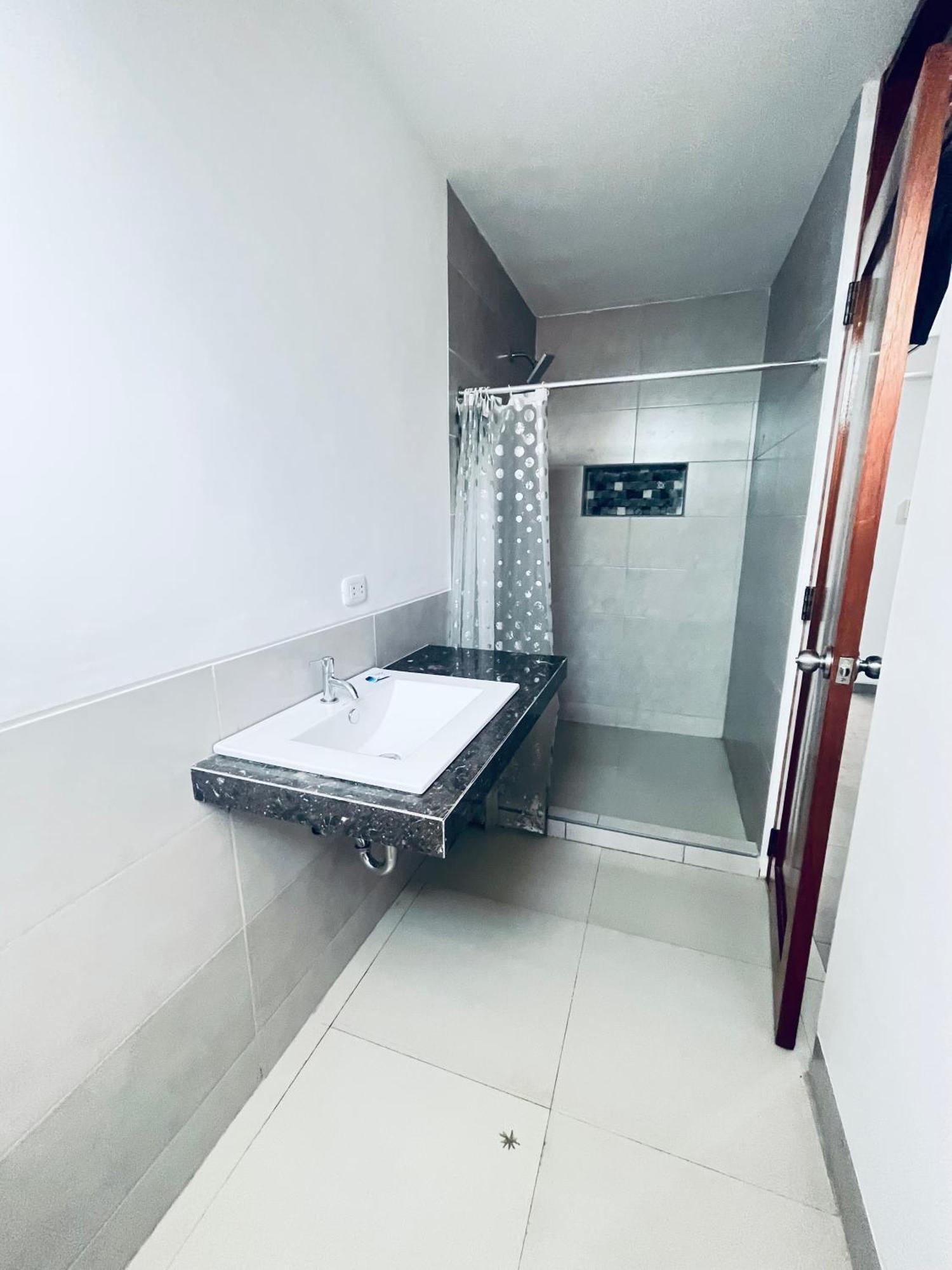 Hotel Villa Santa Ana Quillabamba 外观 照片